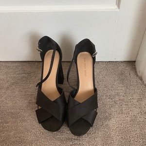 Who Wore What platform heels - never worn!